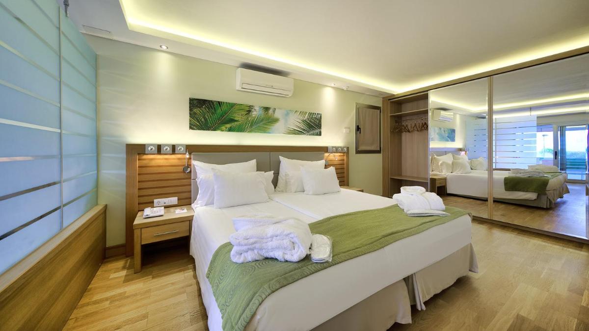 Cama o camas de una habitación en Bull Costa Canaria & SPA - Only Adults