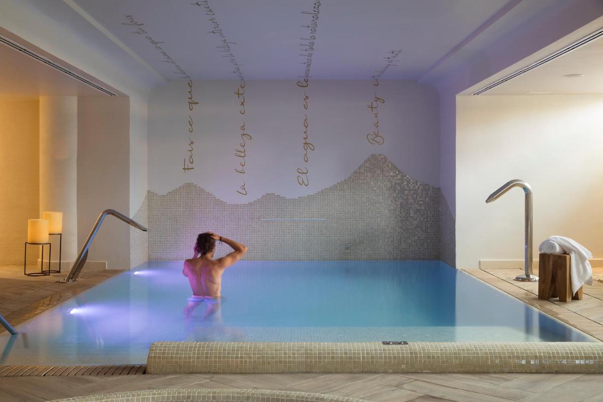 Piscina en o cerca de Luna Club Hotel Yoga & Spa 4Sup