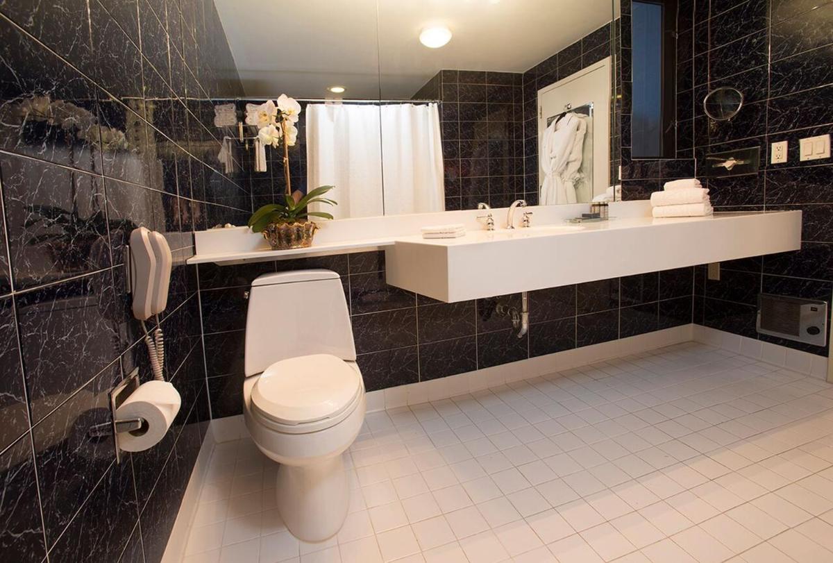 Fitzpatrick Grand Central - Housity