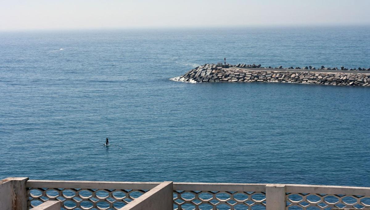 Oceanfront Apartment right in the Center - Housity