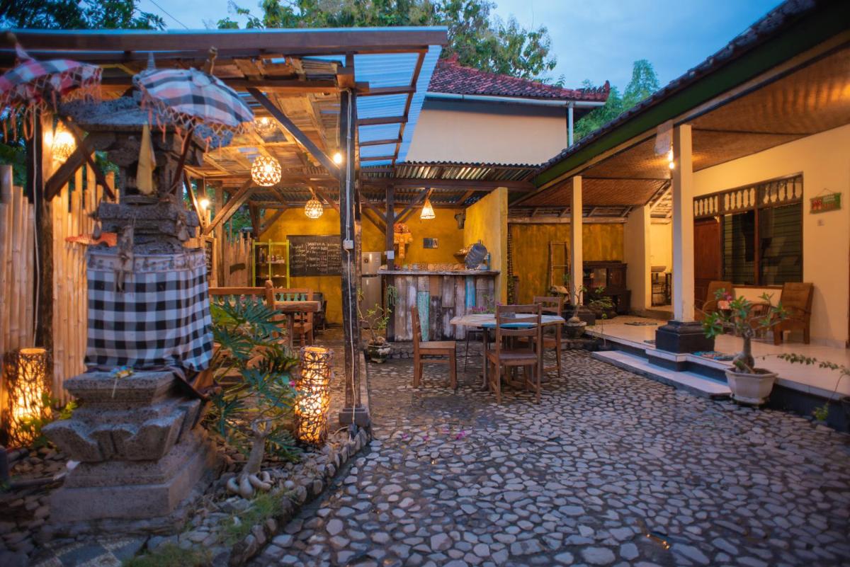 Suitetrails - The Village Bed and Breakfast