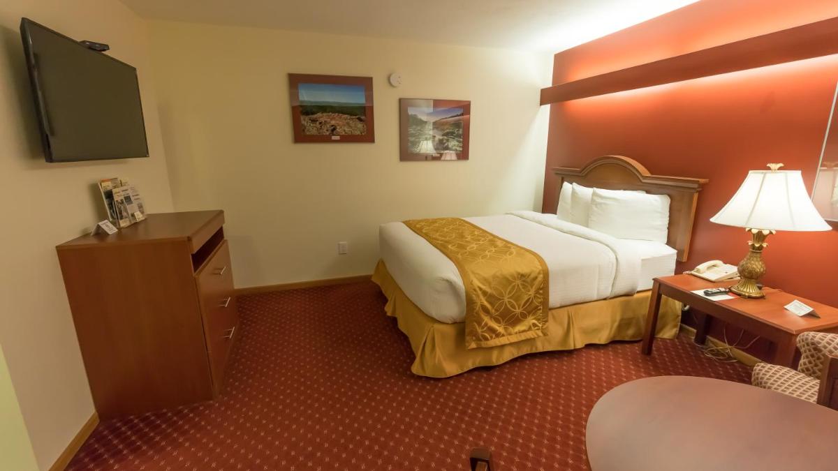 Shepherd Mountain Inn & Suites - Housity