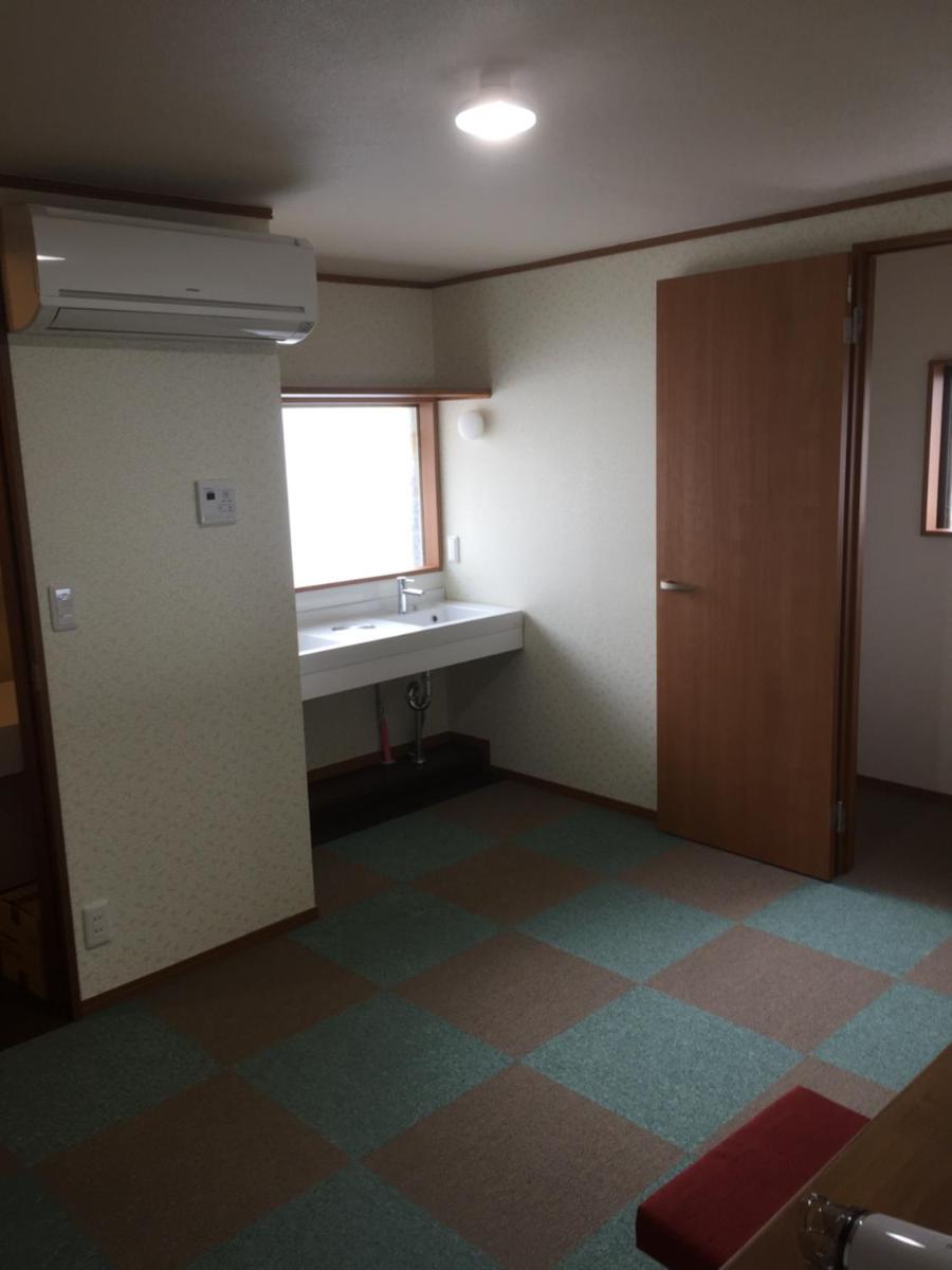 Heart Hostel and Diner - Housity