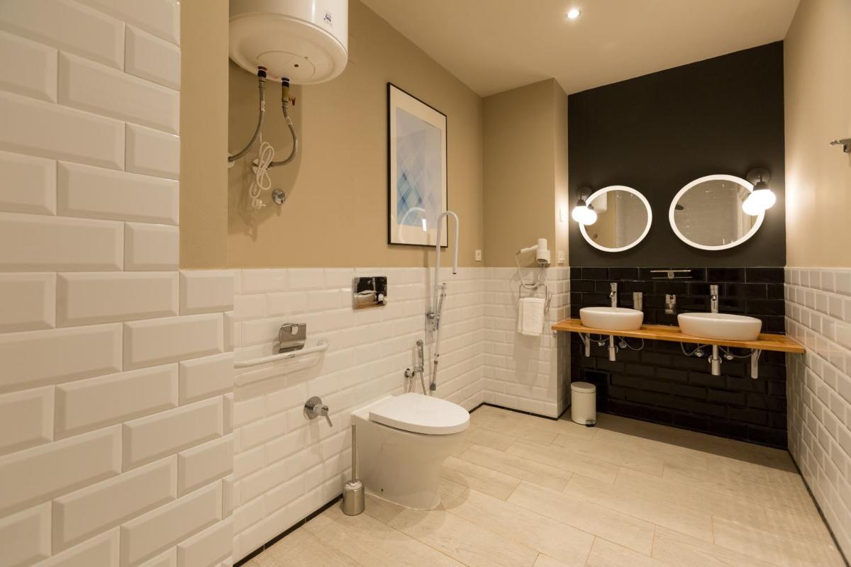 Hostal12 - Housity
