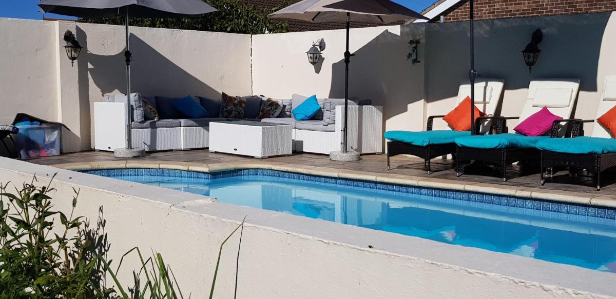 Harbour Lights, 30 Manor Lane - Housity