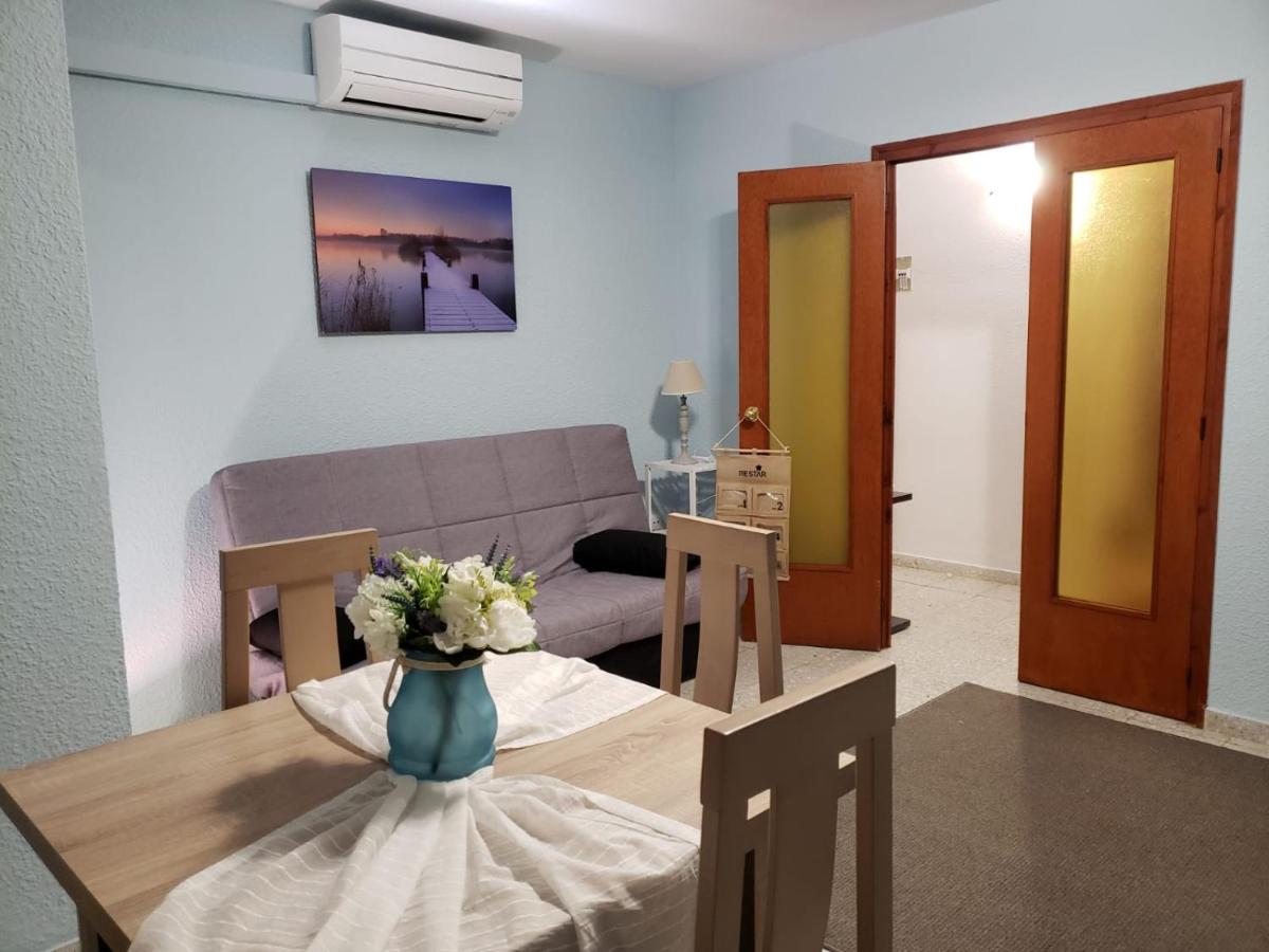 Can Julia - Housity