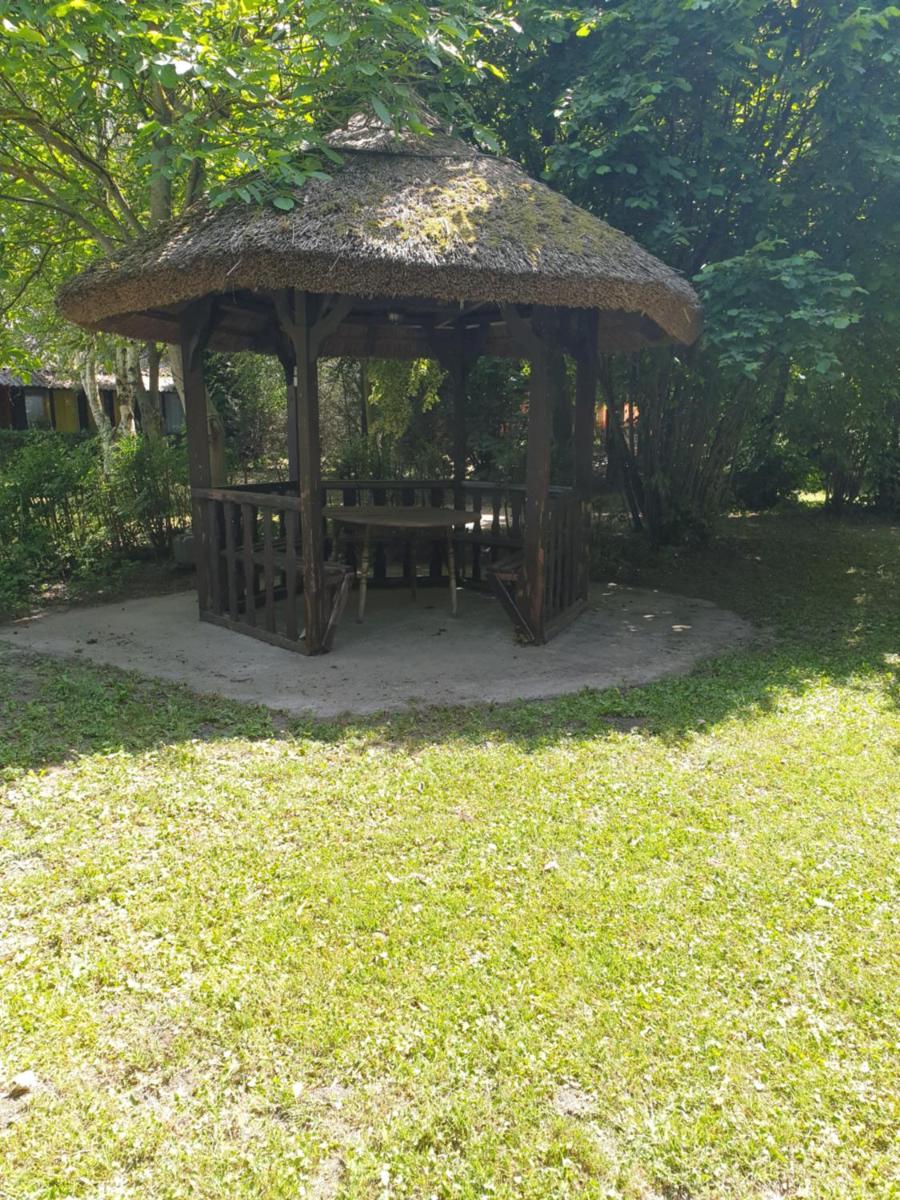 Rába Part Apartman - Housity