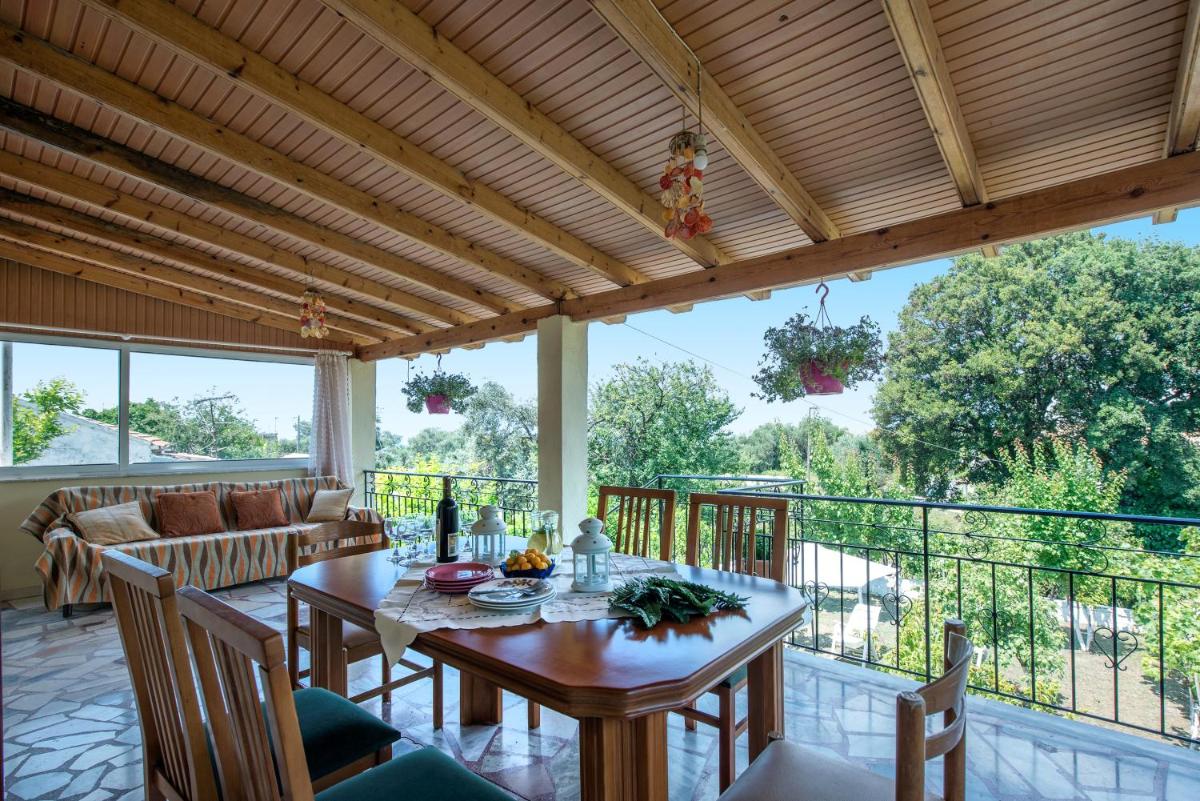 Pado's House, Valanio Corfu - Housity