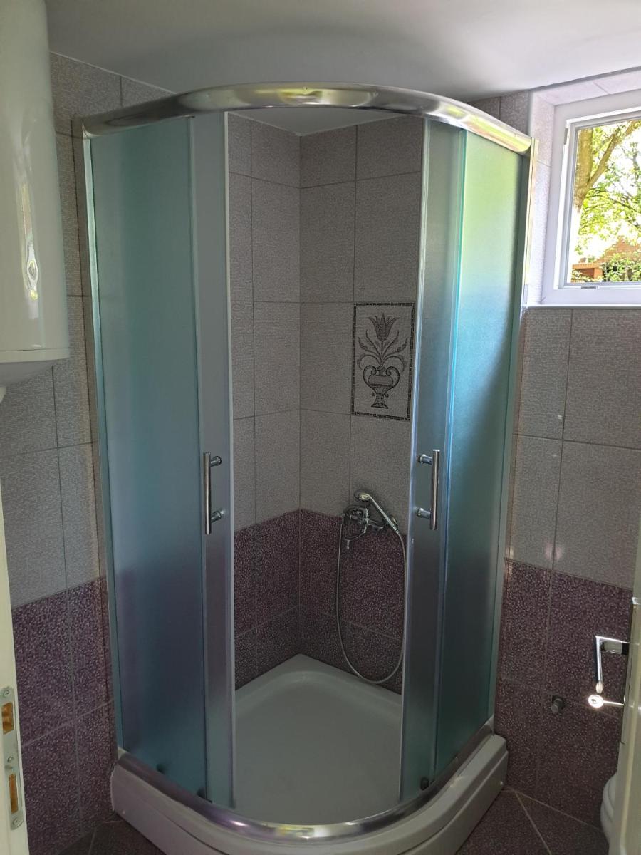 Kula House Vrdnik - Housity