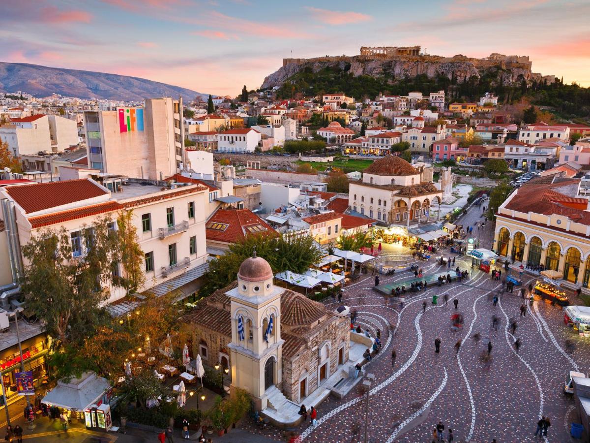 Vintage Apartment in the Heart of Plaka - Housity