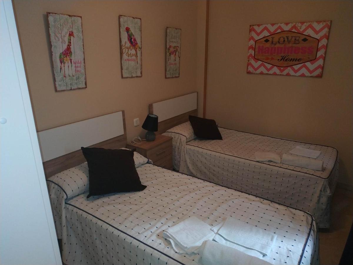 Caciris - Housity