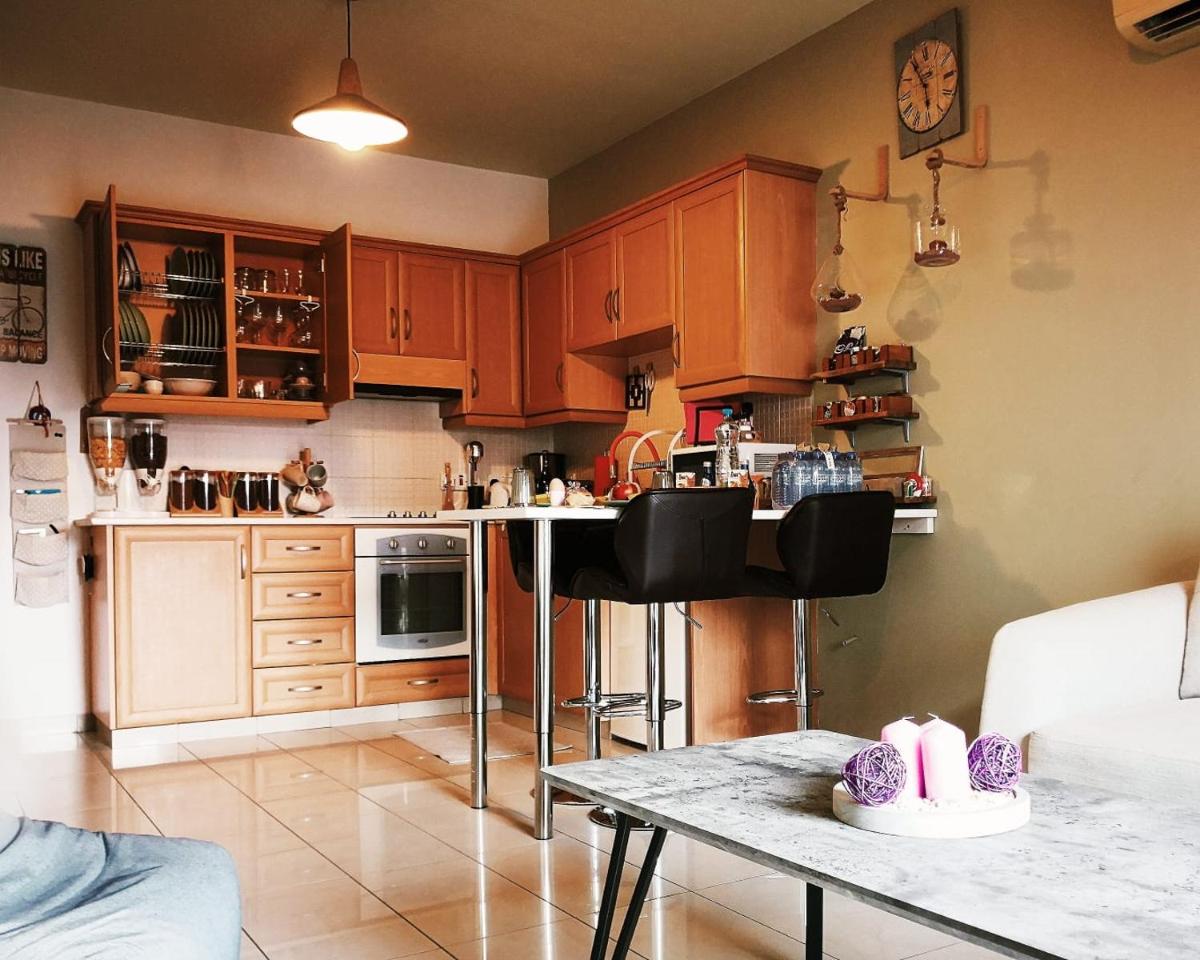 Ria Court 33 - Housity