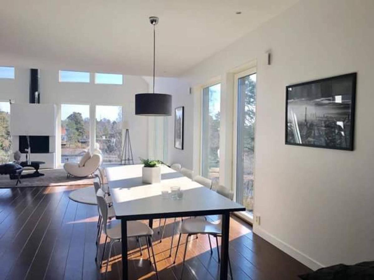 Topnotch House In The Most Fashionable Surrounding - Housity