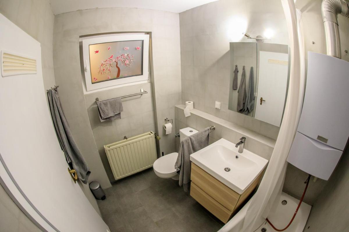 Studio apartment - terrace, private parking place - Hizvo