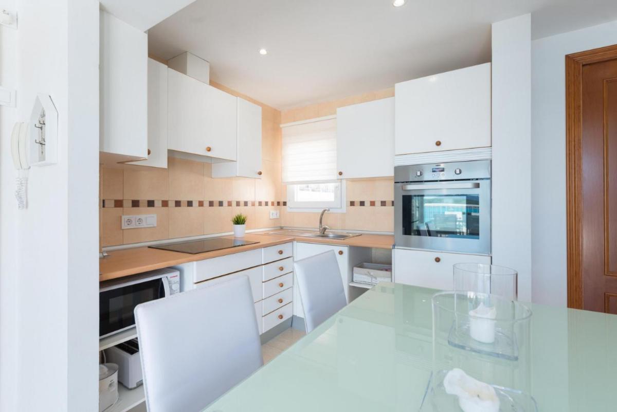 Luisamar Sea View - Housity