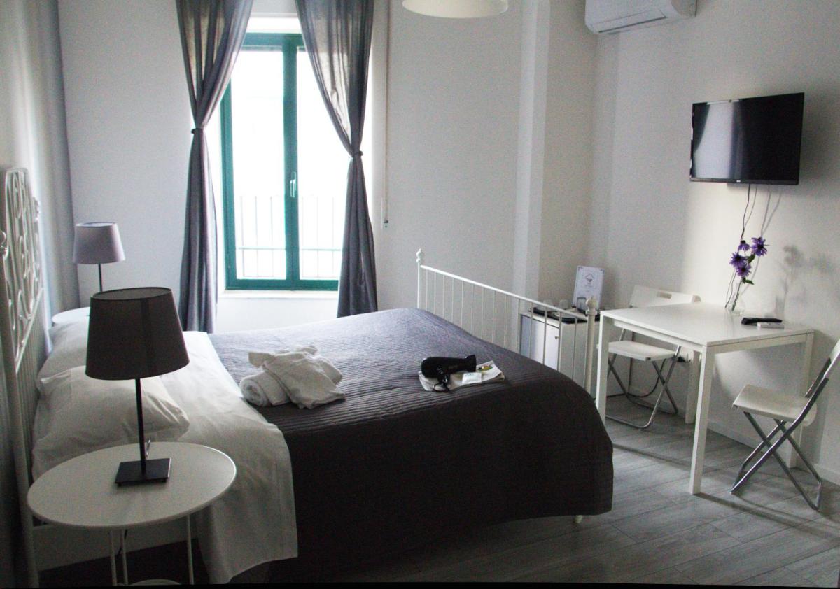 Del Toscano Home - Housity