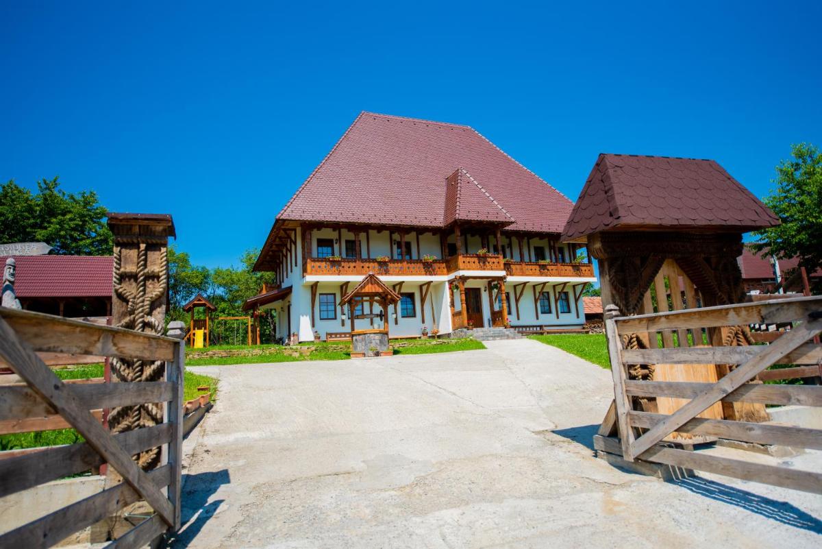 Pensiunea Agroturistica Raluca - Housity