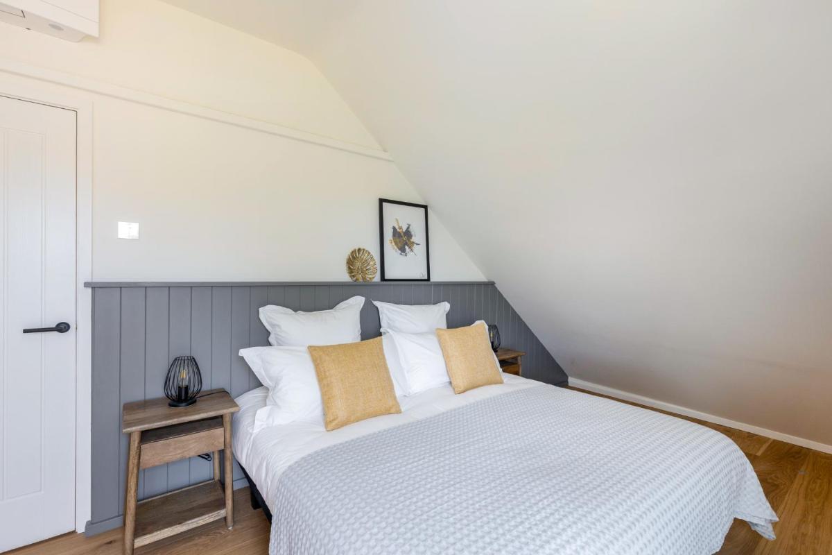 The Loft : Luxury Countryside Retreat for Family & Friends - Housity