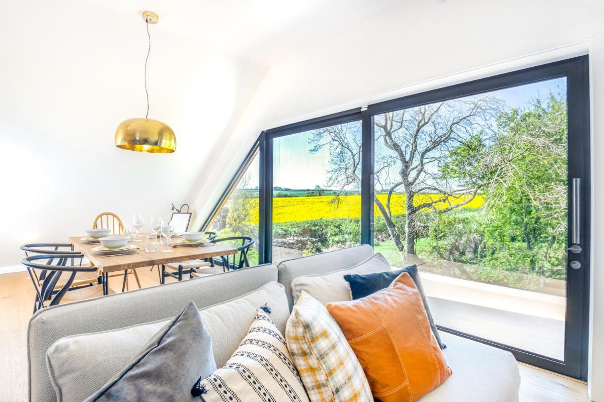 The Loft : Luxury Countryside Retreat for Family & Friends - Housity