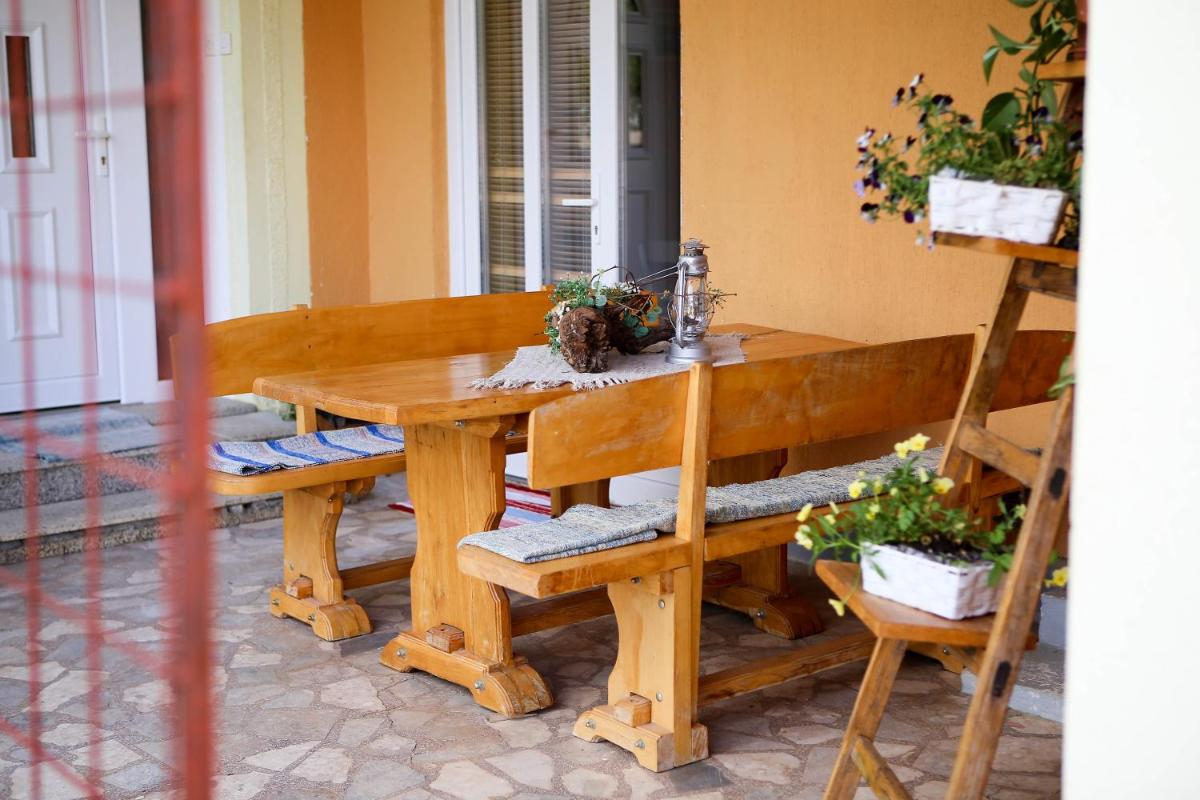 Studio apartman Krosna - Housity