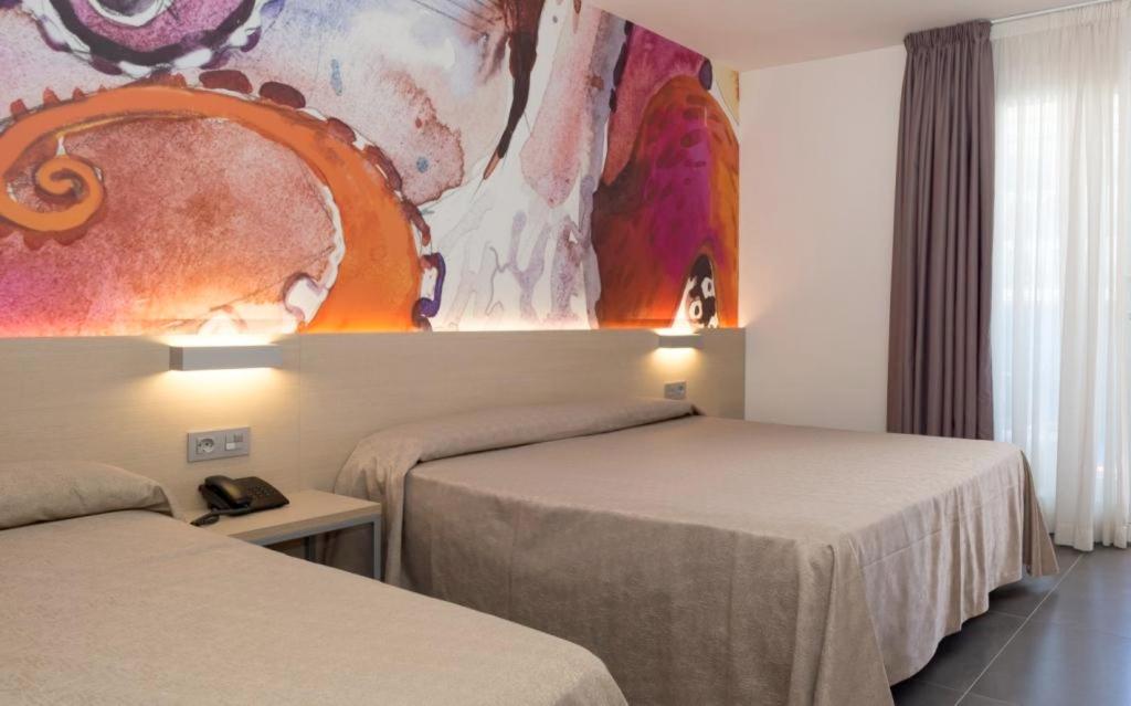 Hotel Riviera - Housity