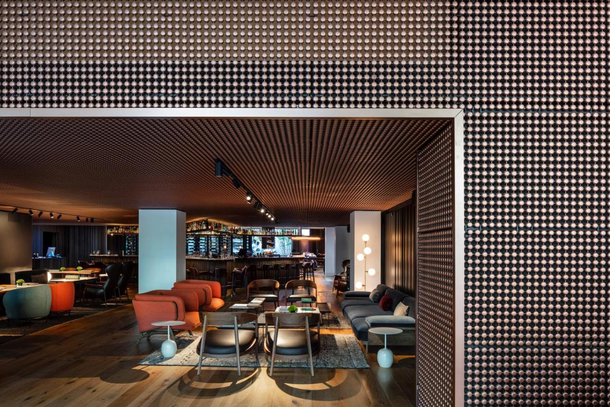 Zona de estar de Sir Victor Hotel, part of Sircle Collection