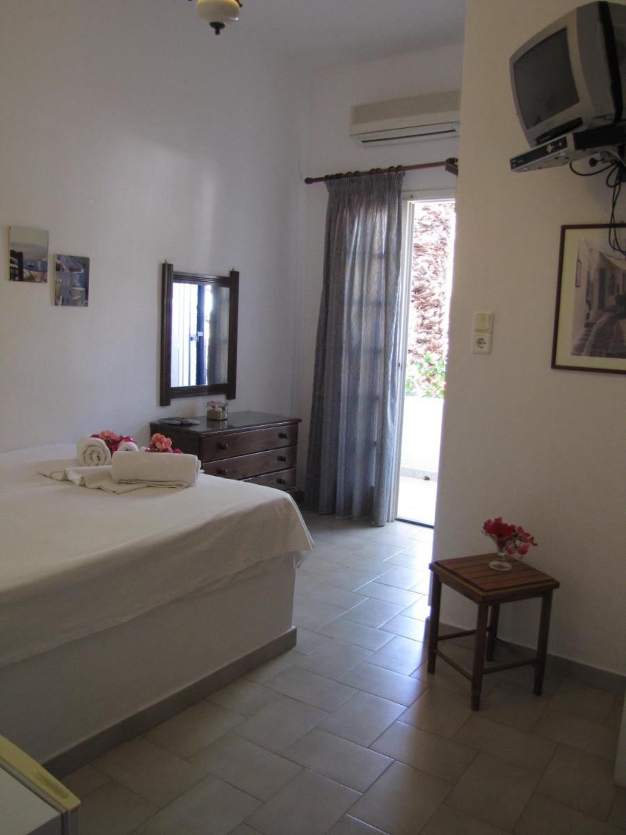 Eden Ios Rooms - Housity