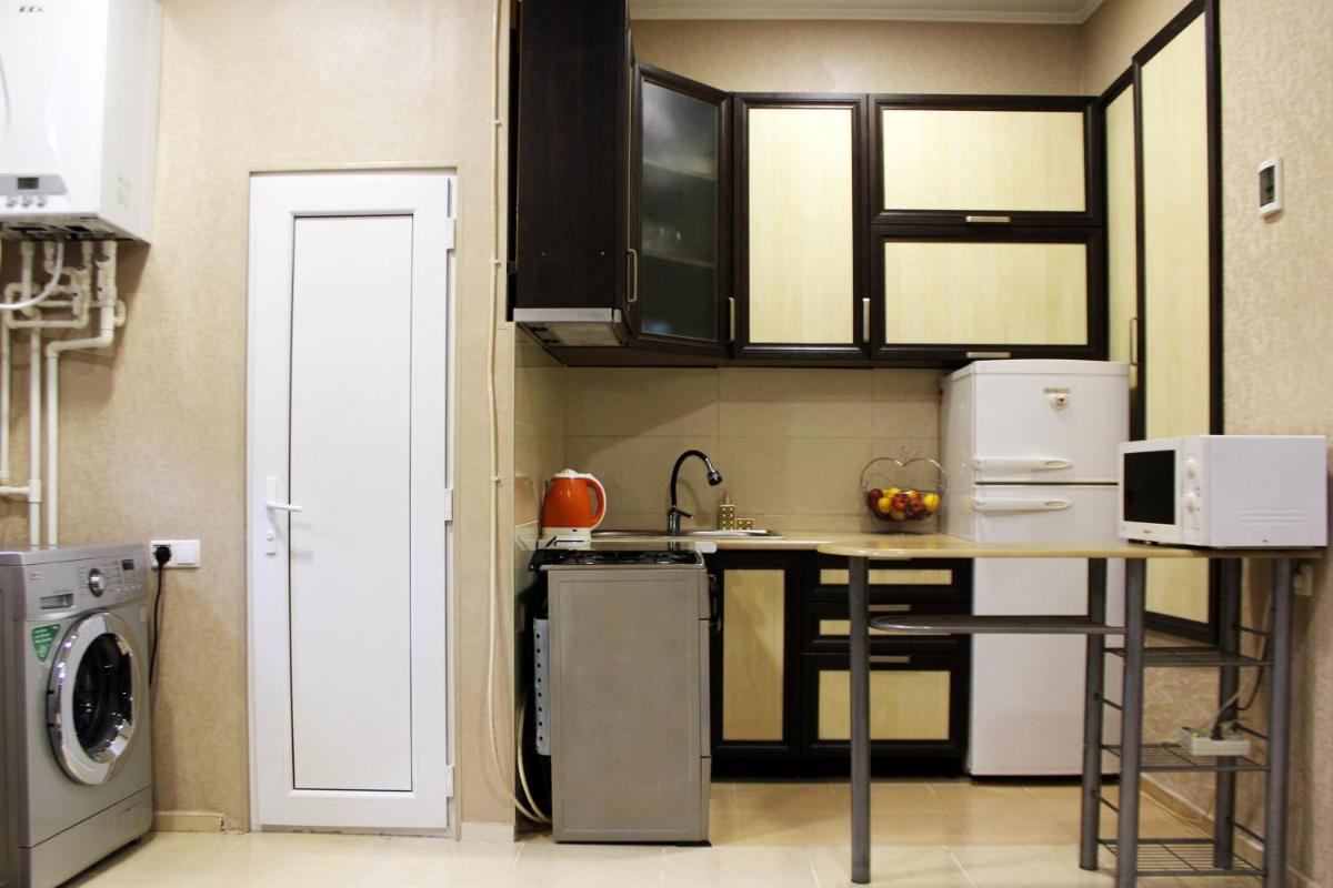 Old Tbilisi apartment - Housity