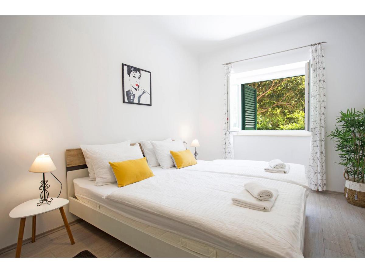 Suitetrails - Spaladium - City Center Apartments