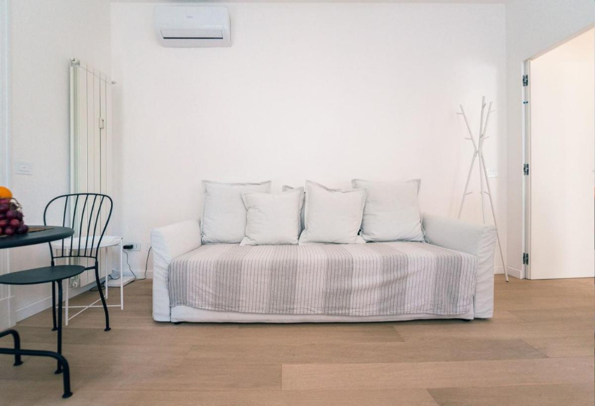 Alex Suite - Housity