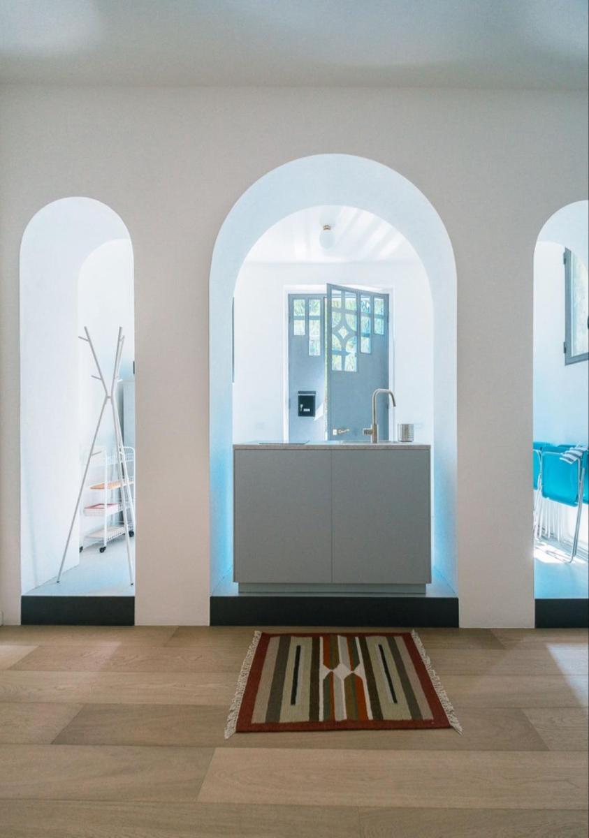 Alex Suite - Housity
