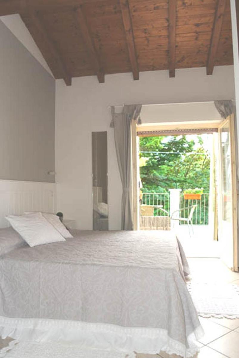 La Locanda Al Lago - Housity