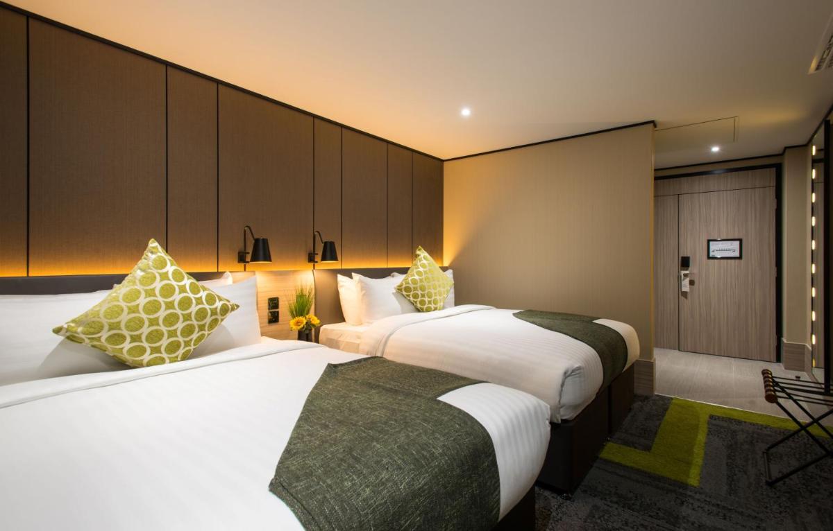 Aerotel London Heathrow, Terminal 2 & Terminal 3 - Housity