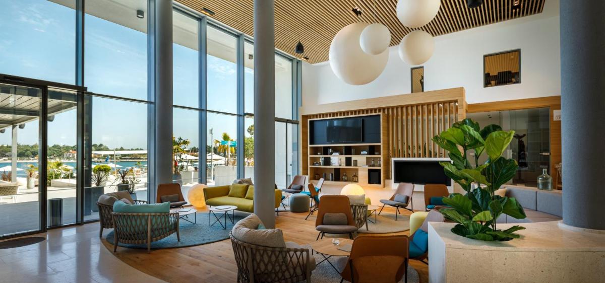 Marea Suites, Valamar Collection - Housity