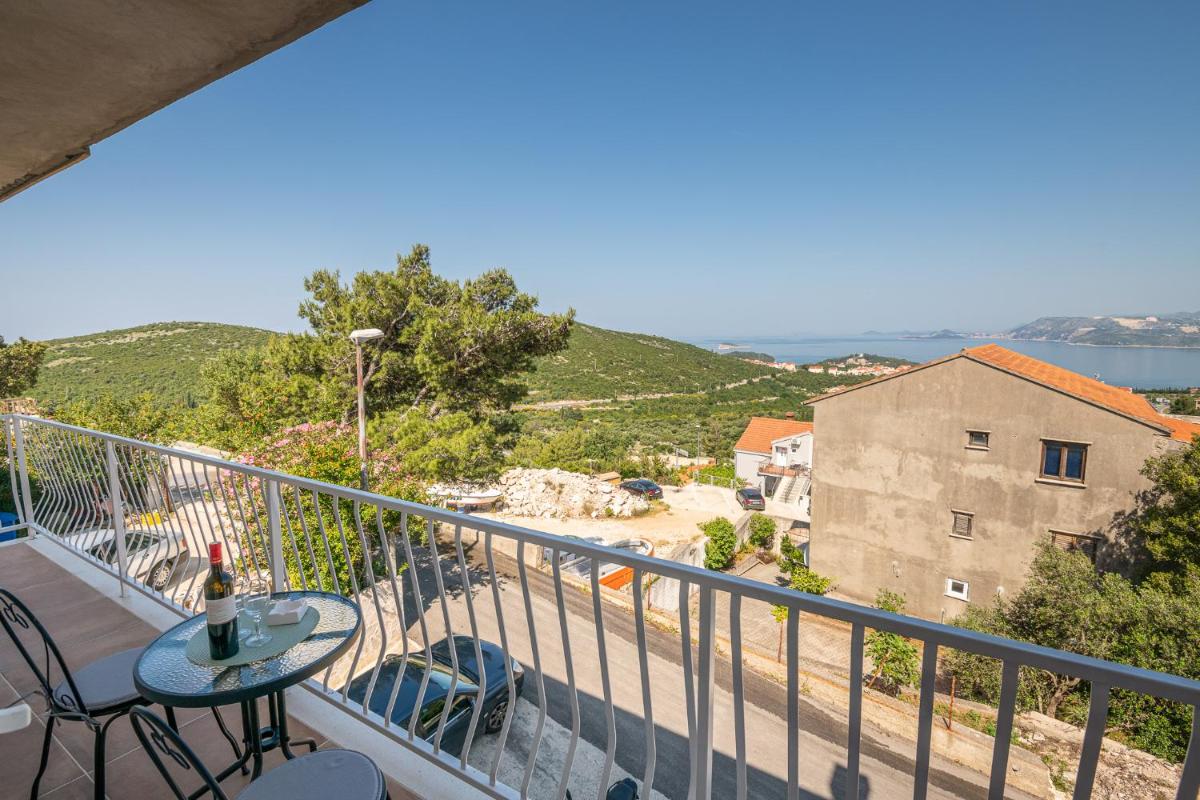 Apartments Lidija - Housity