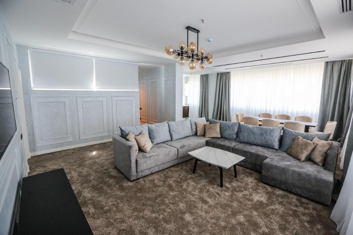 SHANI Hotel & Villas - Housity