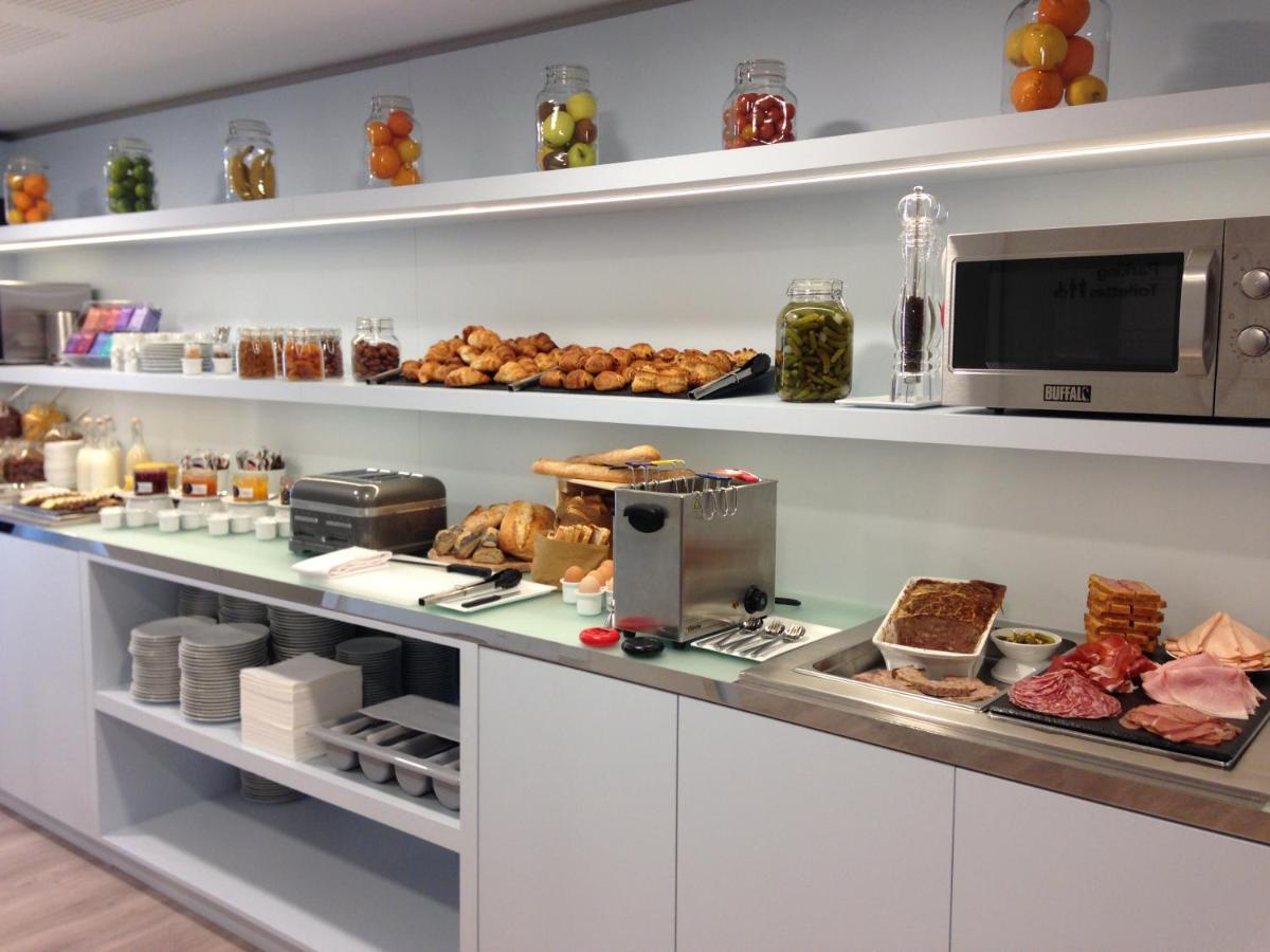 The Residence Hotel Geneva Airport - M3 Ferney - Housity