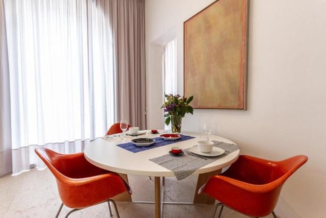 Suitetrails - PALAZZO BECCAGUTTI CAVRIANI - Gallery Suite e Frescoes Suite