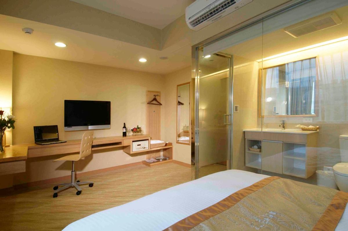 Hotel Color - Housity