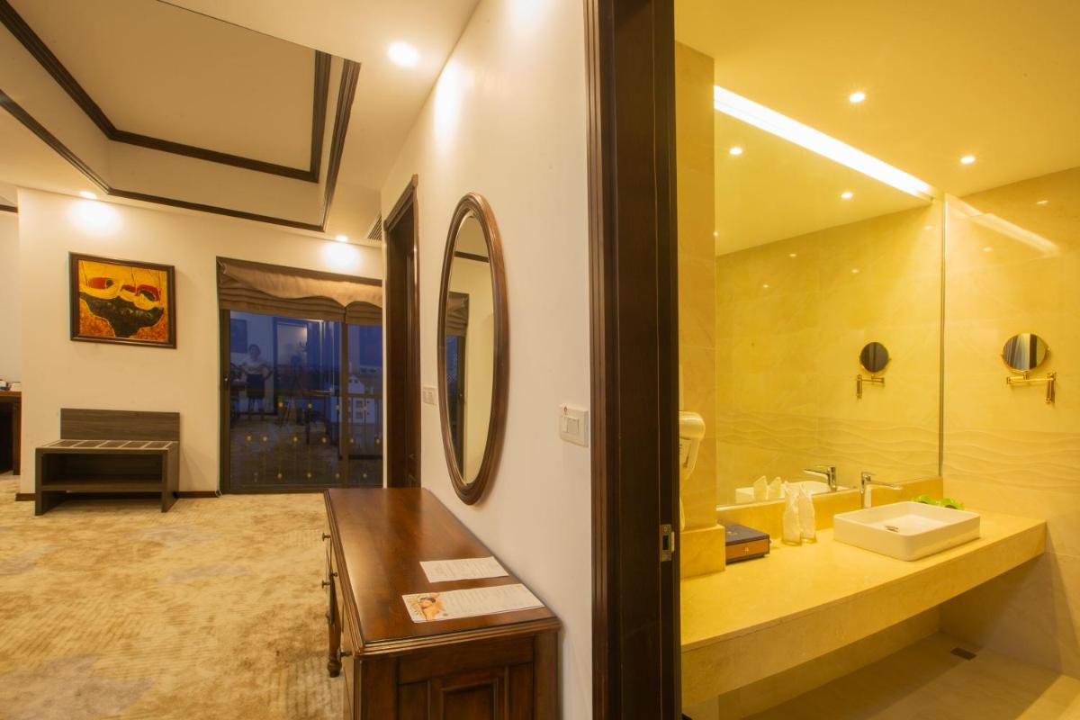 Westlake Hotel & Resort Vinh Phuc - Housity