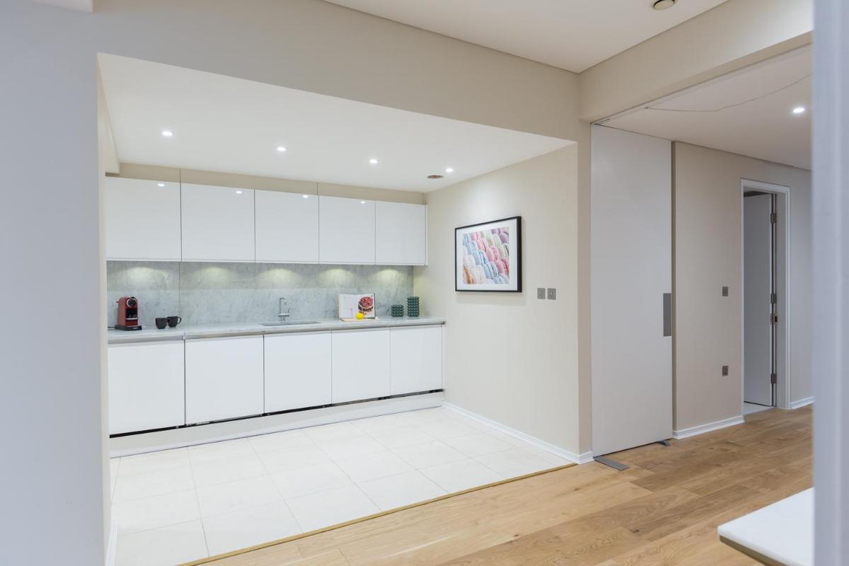 Urban Chic - Exeter Street - Housity