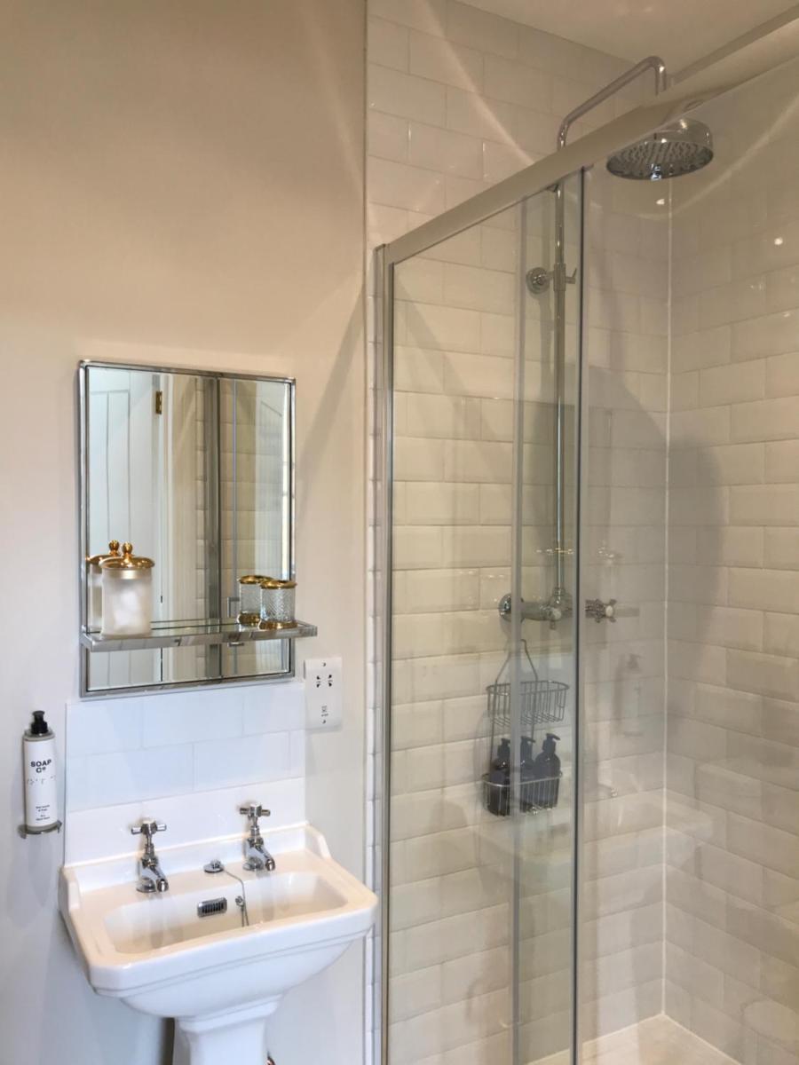 The Cross Keys Sherborne - Housity