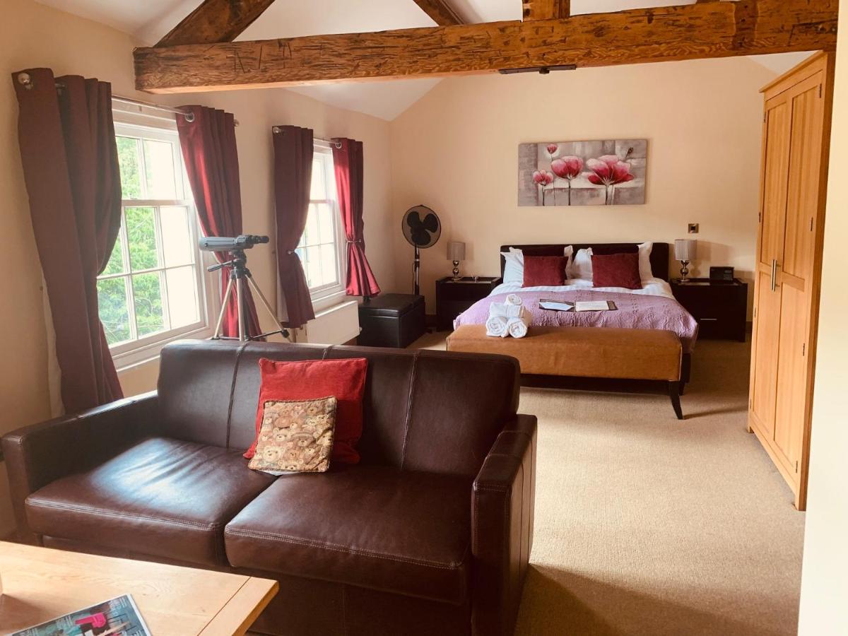 Bridge View Guest House - Housity