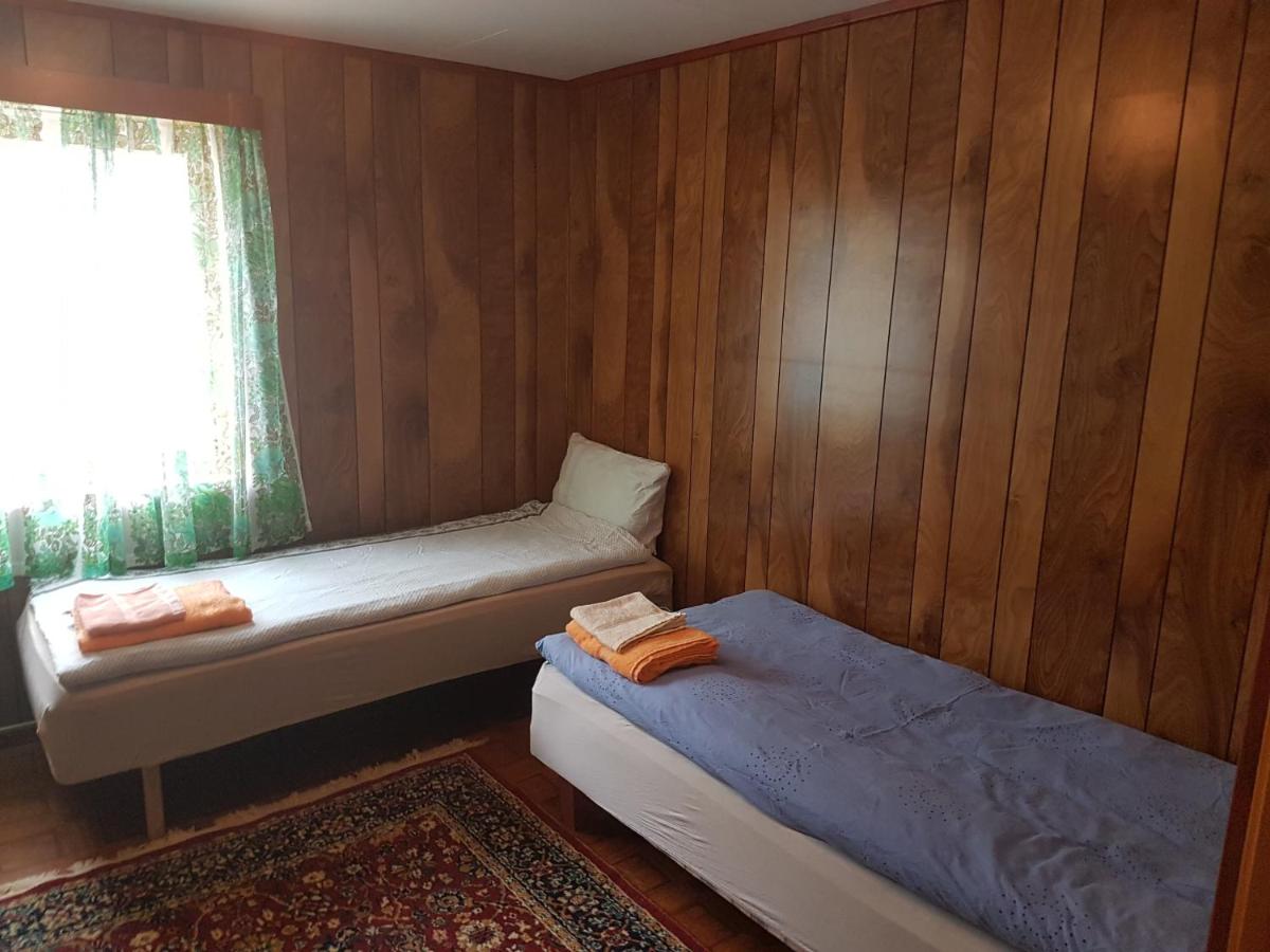 Hus Retro - Housity