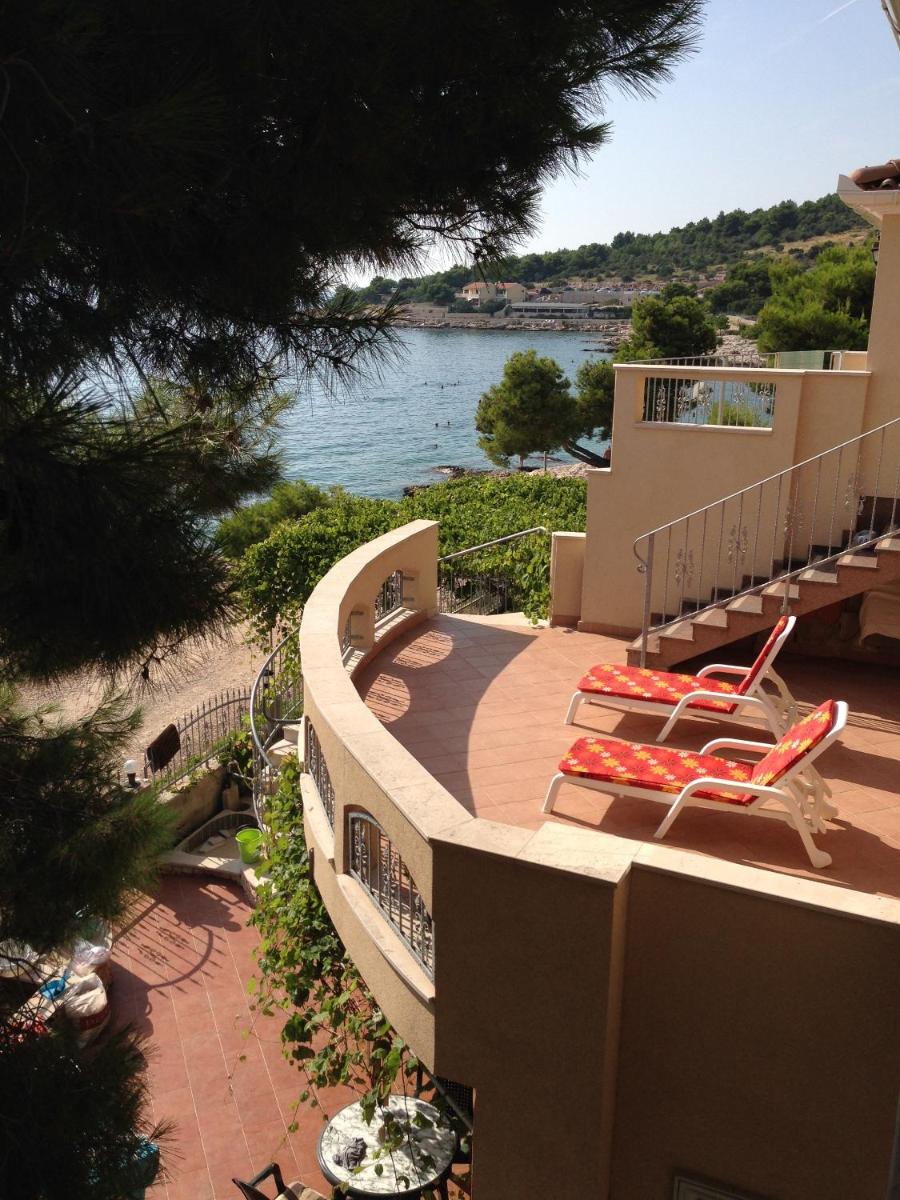 Villa Favola - Housity