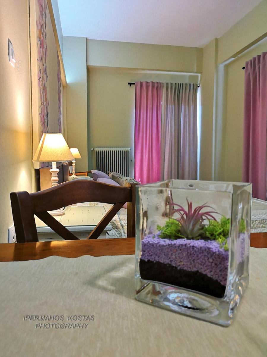 Ostria - Housity