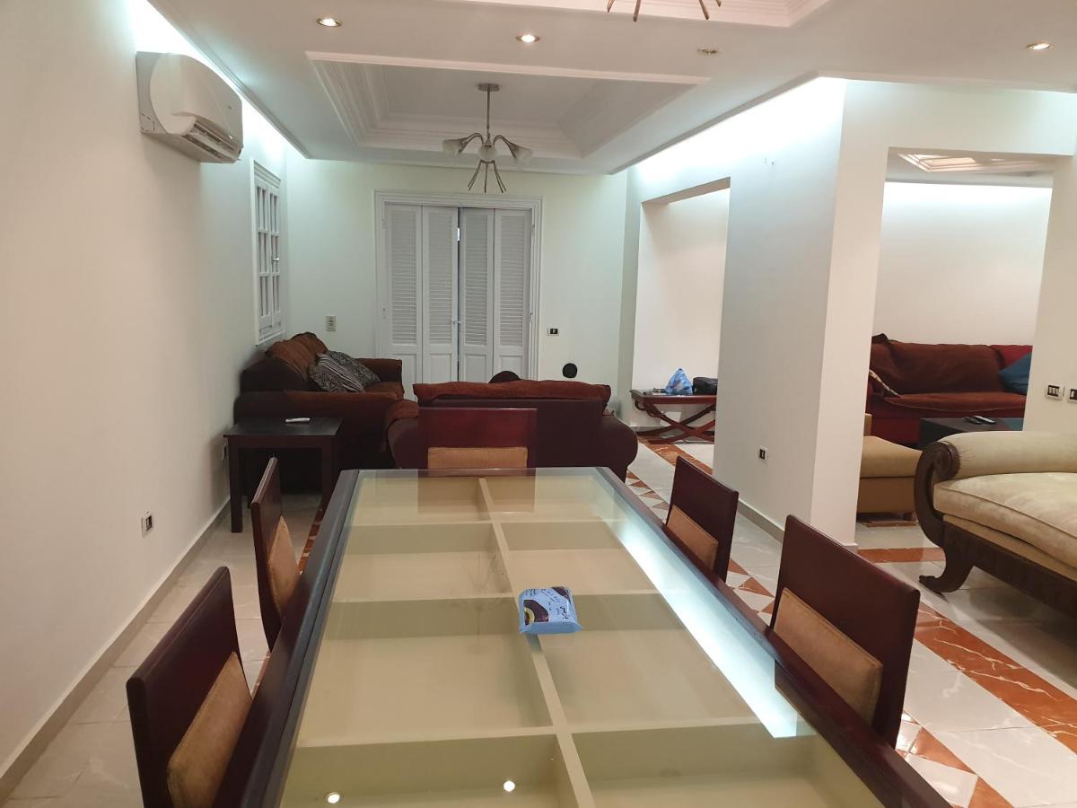 Khaled Ibn Al Waleed Apartment by Alexander the Great Hotel - Housity