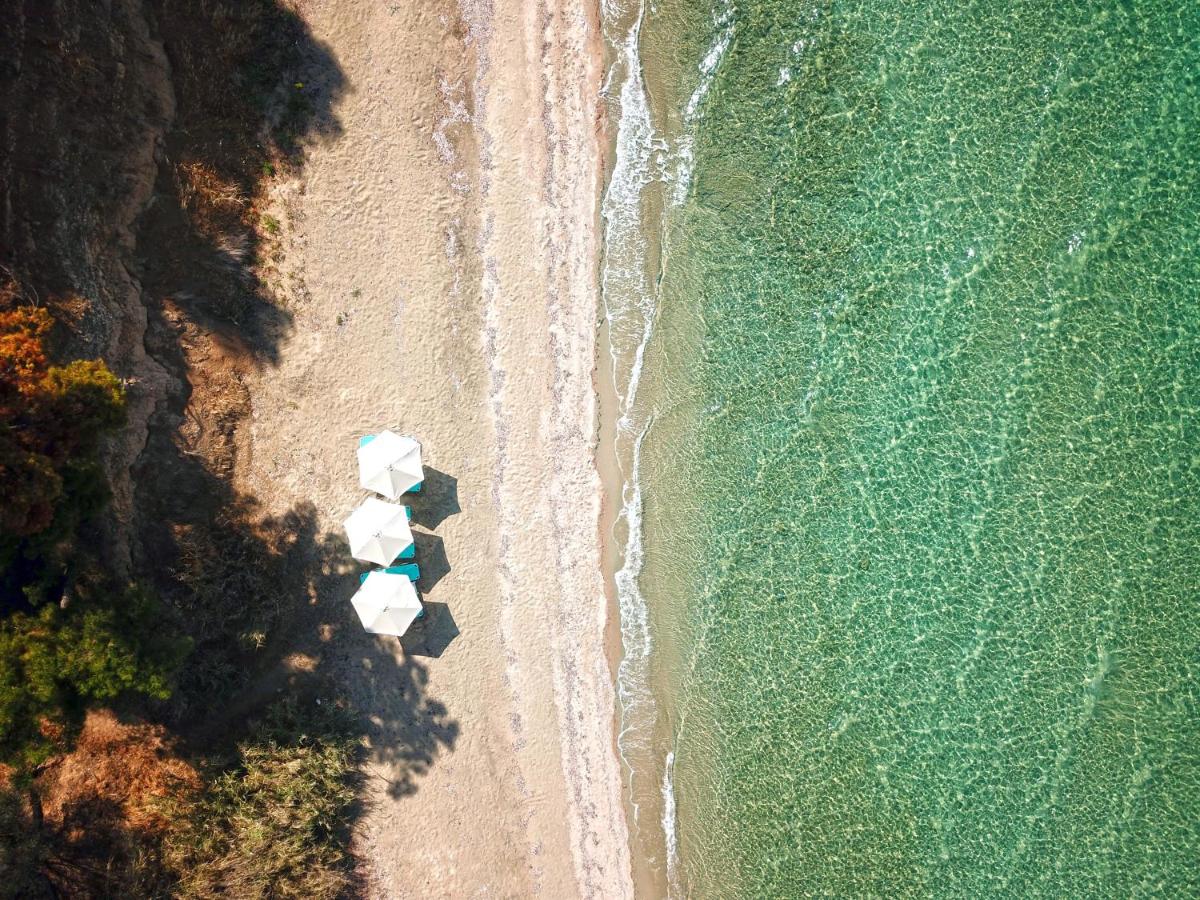Summerday Villa Private Beach - Housity