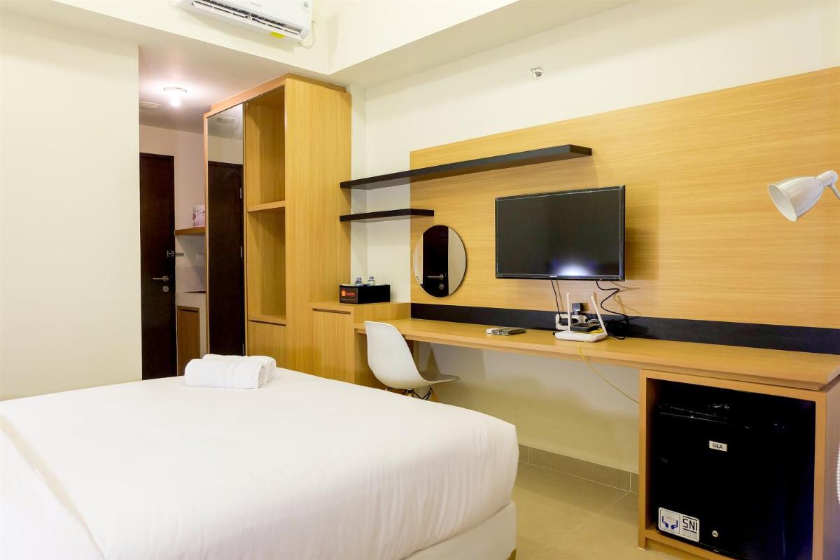 Elegant Studio No Kitchen Apartment Mustika Golf Residence By Travelio - Housity