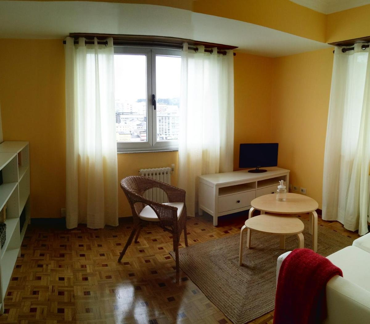 Amplio apartamento a 5 minutos del centro - Housity
